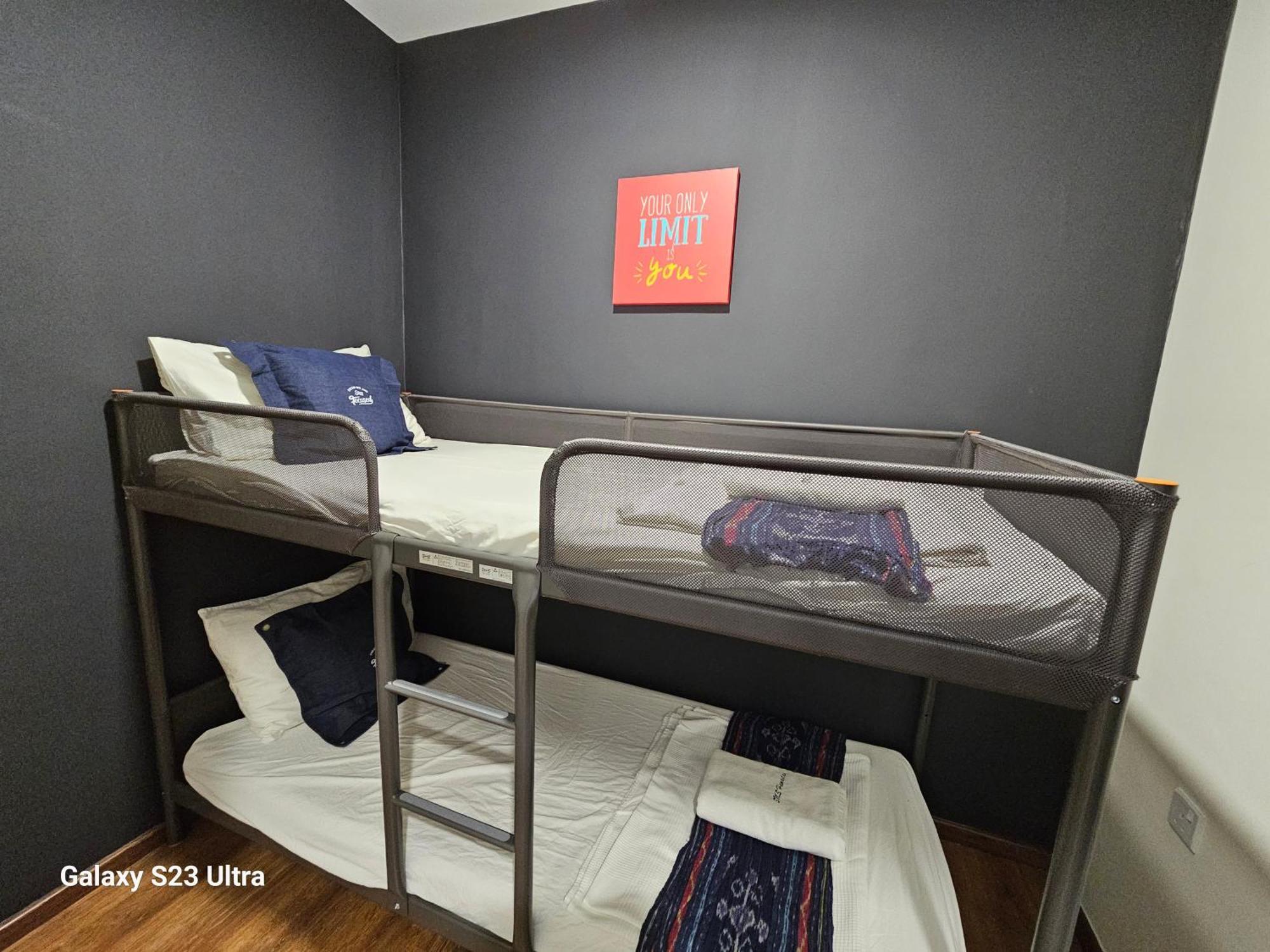 Lovely Vivacity Jazz Suite 2 Cozy Condo 2 Card Lv7 古晋 外观 照片